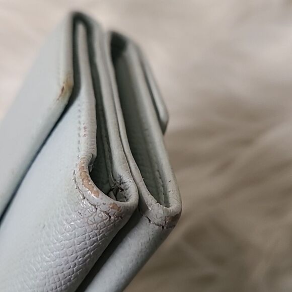 💯 Authentic Chanel Short Wallet 🍀 - Picture 6 of 15